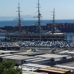 Molo 33 Napoli